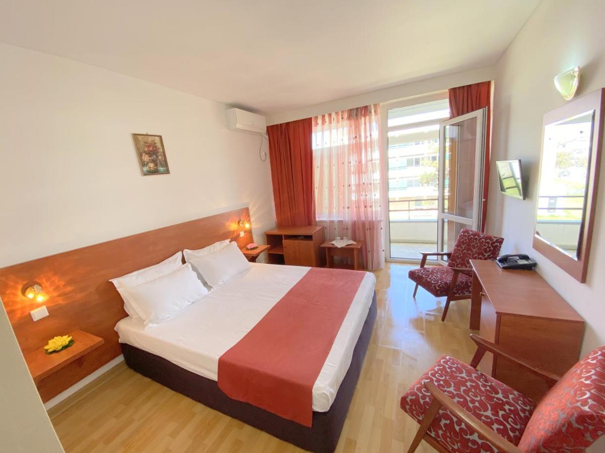 Tomis Hotel